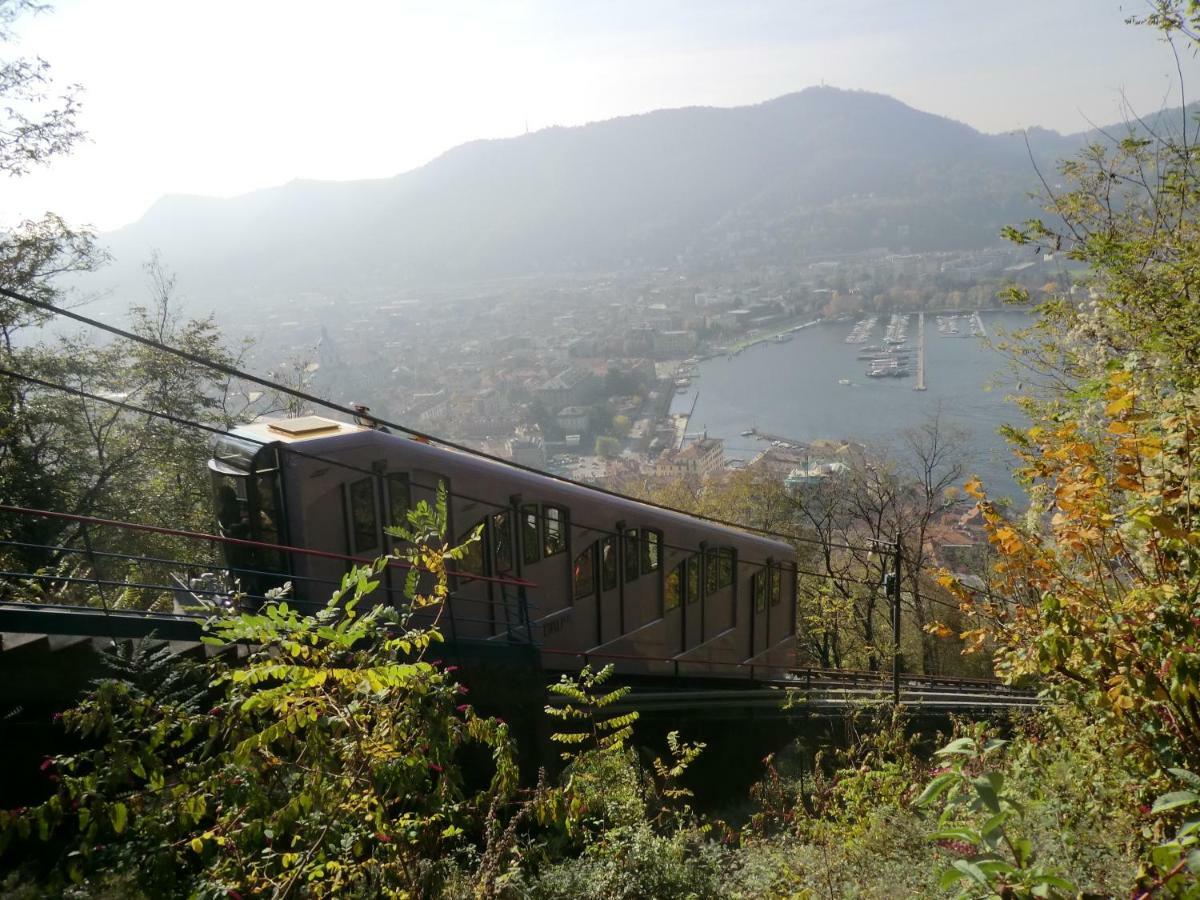 Apartmán Via Funicolare Brunate Exteriér fotografie